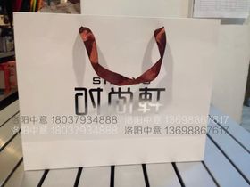 洛陽廣告設(shè)計(jì)的藝術(shù)與商業(yè)融合之道